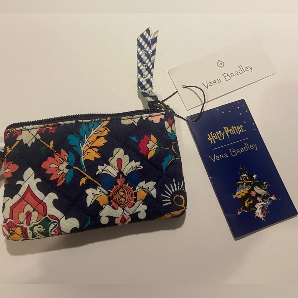 Vera Bradley Zip ID Case Harry Potter Home to Hogwarts